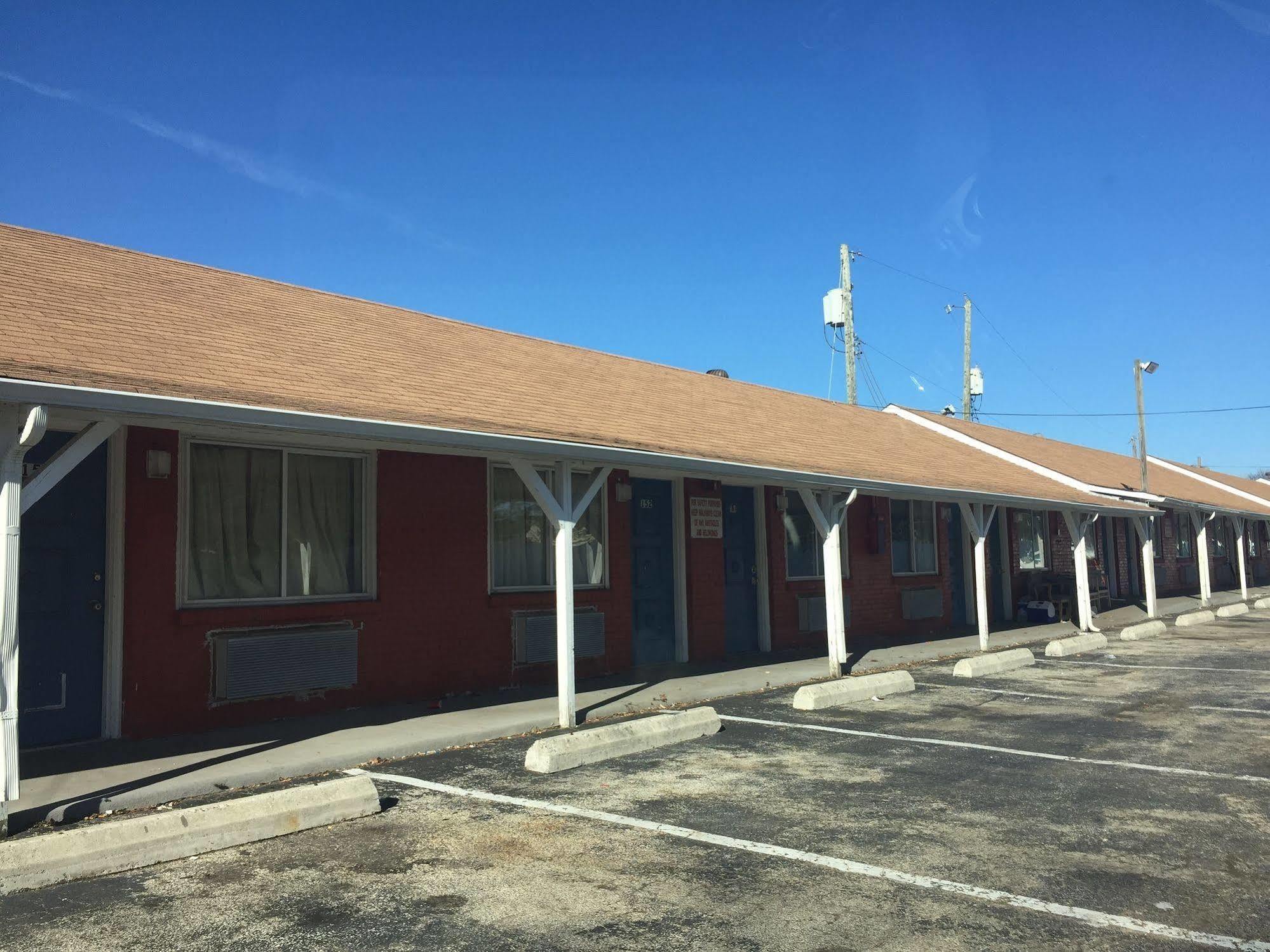 Mayfair Motel Cross Keys Buitenkant foto